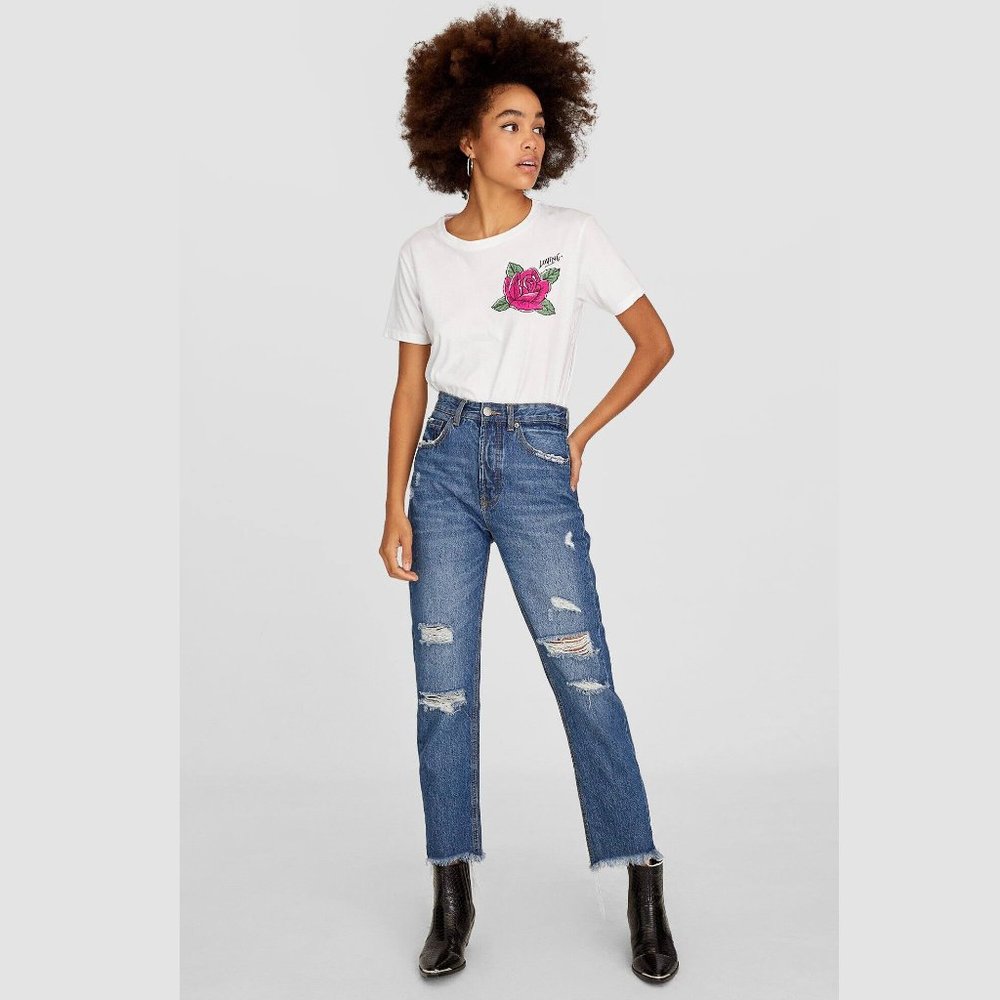 Authentic mom jeans in ripped in dark wash